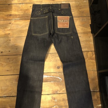 Pike Brothers selvedge denim coupe droite